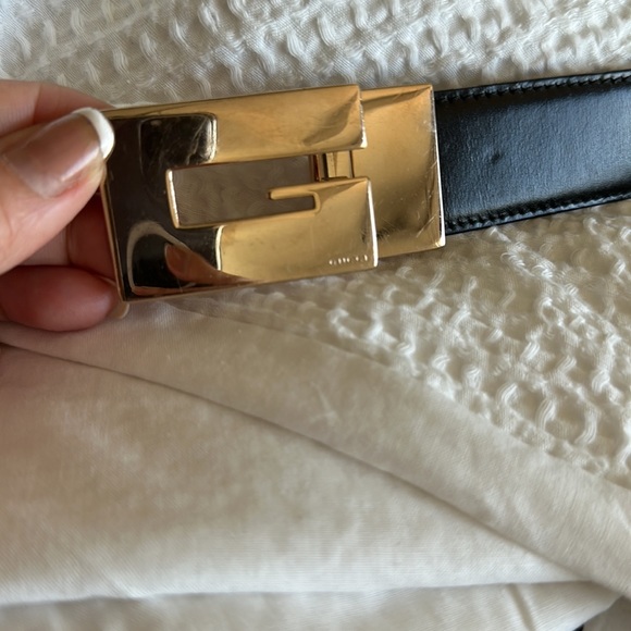 Authentic reversible GUCCI BELT - Picture 5 of 5